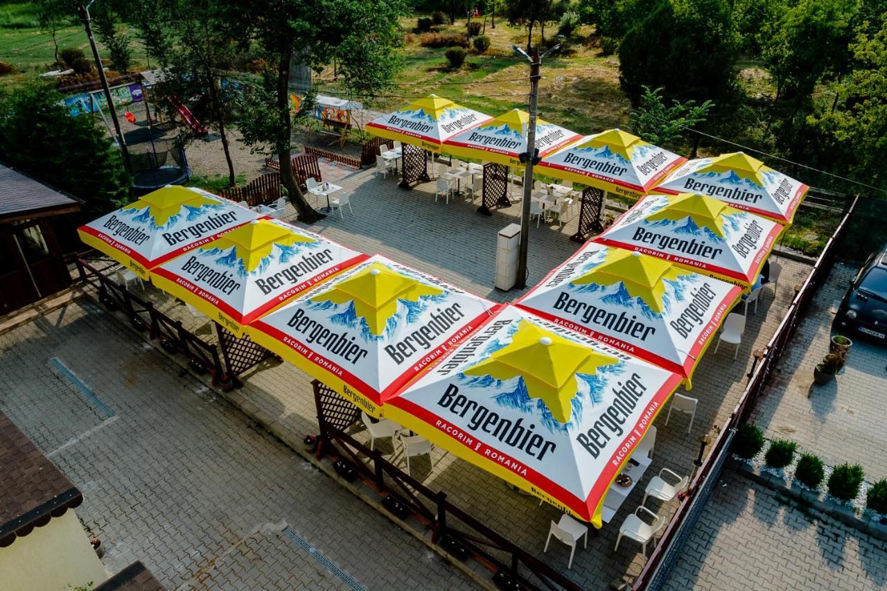 Pensiunea Vialux Bacau Bagian luar foto